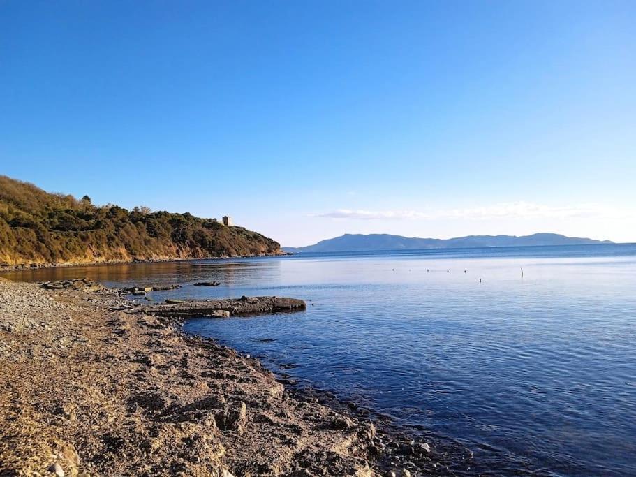Casa Vacanze Il Pero Marsiliana Exterior foto